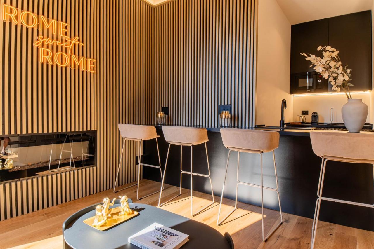 Scipioni Luxury Suite Rome Bagian luar foto