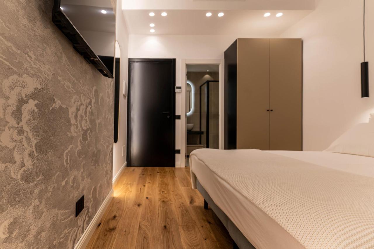 Scipioni Luxury Suite Rome Bagian luar foto
